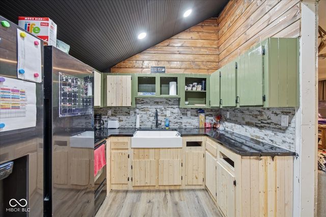 9144 S Geneva Main Street, Flat Rock, IN 47234