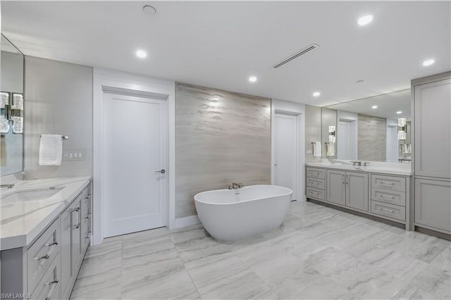 13935 Old Coast RD 1604, Naples, FL 34110