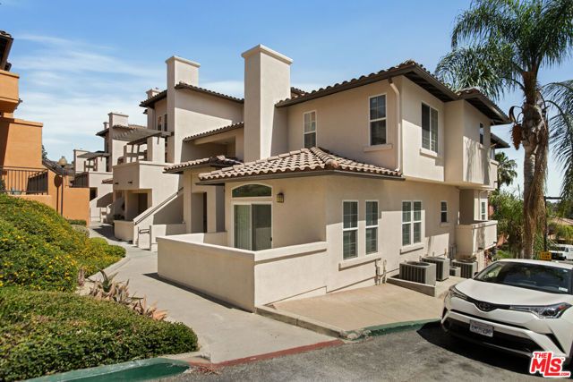 3711 Baldwin Street 1304, Los Angeles, CA 90031
