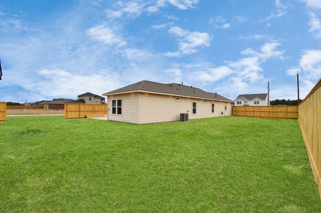 1148 Road 5102, Cleveland, TX 77327