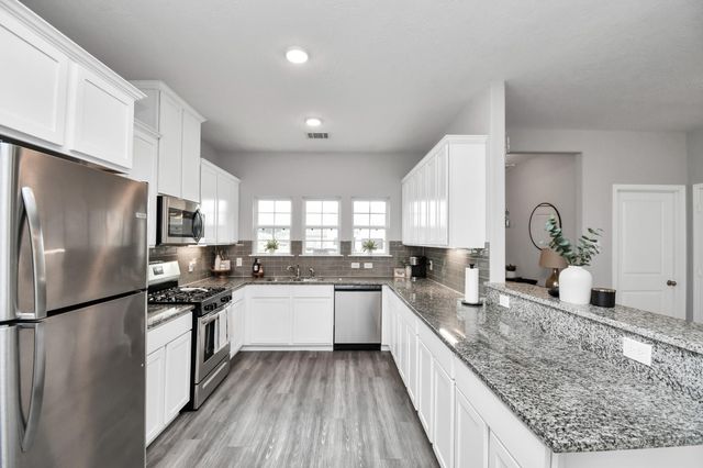 1148 Road 5102, Cleveland, TX 77327