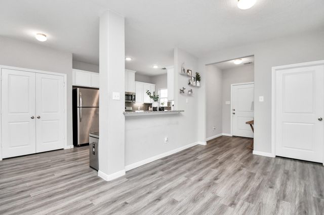 1148 Road 5102, Cleveland, TX 77327