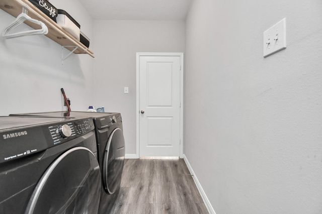 1148 Road 5102, Cleveland, TX 77327