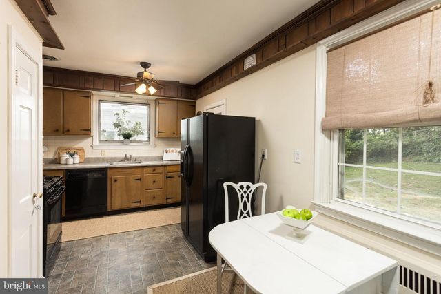 809 TRED AVON RD, Baltimore, MD 21212