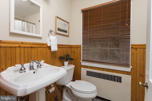 809 TRED AVON RD, Baltimore, MD 21212