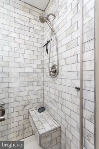 809 TRED AVON RD, Baltimore, MD 21212
