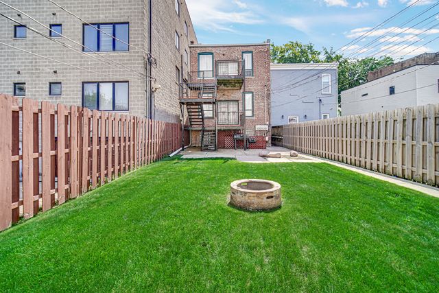 4016 S Indiana Avenue, Chicago, IL 60653