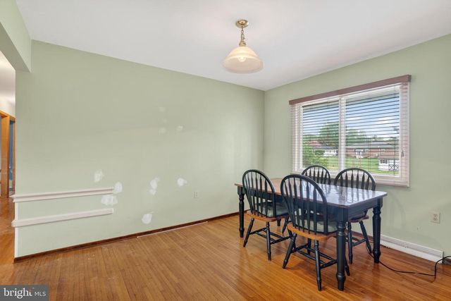 913 GOBIN STREET, Carlisle, PA 17013