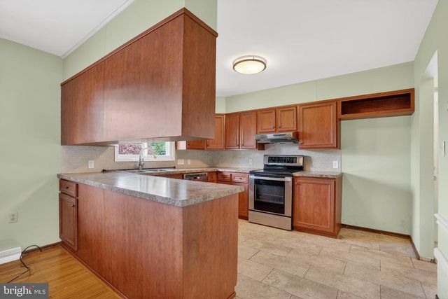 913 GOBIN STREET, Carlisle, PA 17013