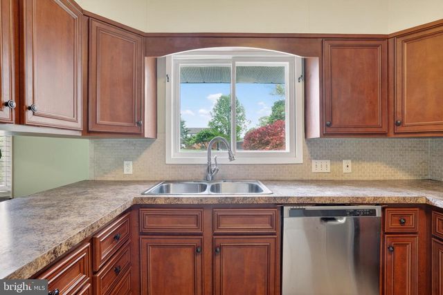 913 GOBIN STREET, Carlisle, PA 17013