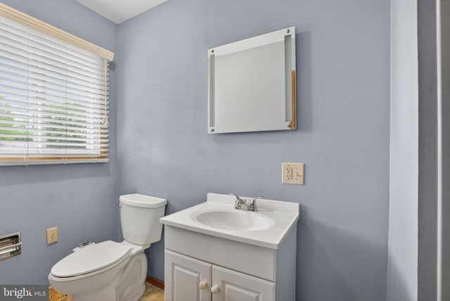 913 GOBIN STREET, Carlisle, PA 17013