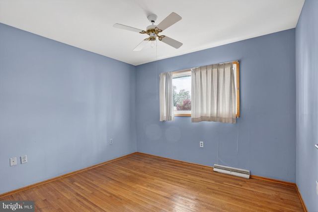 913 GOBIN STREET, Carlisle, PA 17013