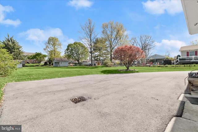 913 GOBIN STREET, Carlisle, PA 17013