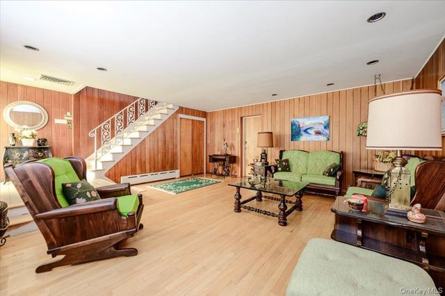 2539 Woodhull Avenue, Bronx, NY 10469