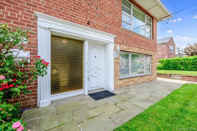 2539 Woodhull Avenue, Bronx, NY 10469
