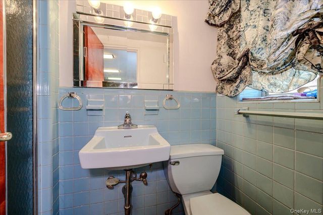 2539 Woodhull Avenue, Bronx, NY 10469