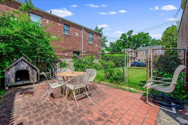 2539 Woodhull Avenue, Bronx, NY 10469