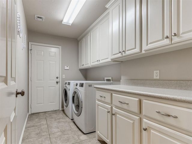 8428 NW 107th Street, Oklahoma City, OK 73162