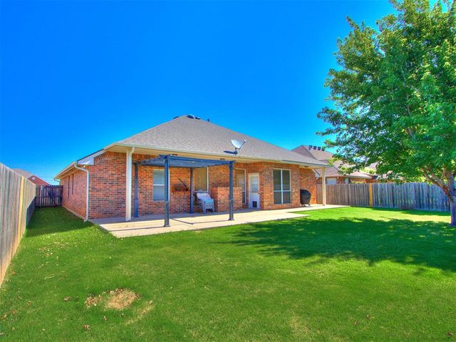 8428 NW 107th Street, Oklahoma City, OK 73162