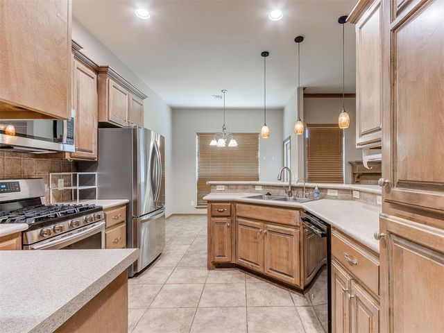 8428 NW 107th Street, Oklahoma City, OK 73162