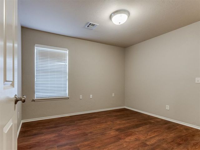 8428 NW 107th Street, Oklahoma City, OK 73162