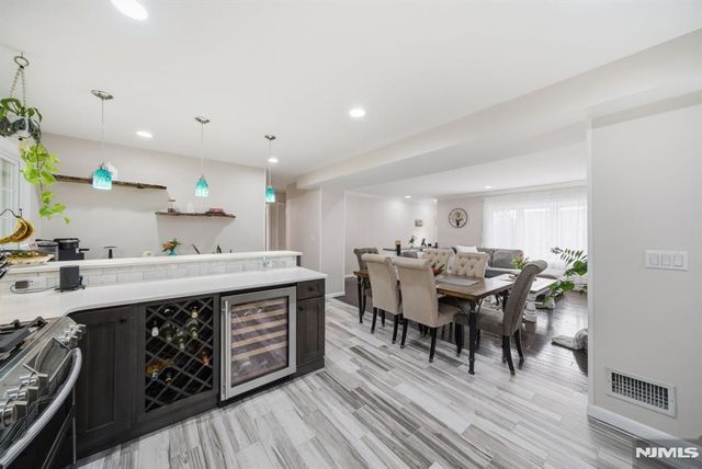 55 15th Street, Hawthorne, NJ 07506