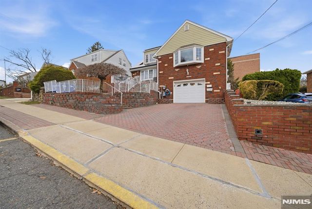 55 15th Street, Hawthorne, NJ 07506