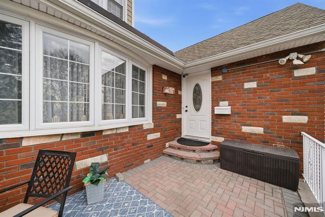 55 15th Street, Hawthorne, NJ 07506