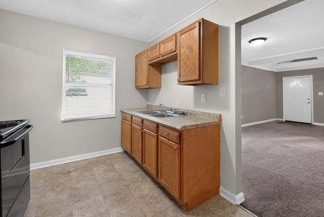 104 Florence Avenue, Columbus, OH 43228