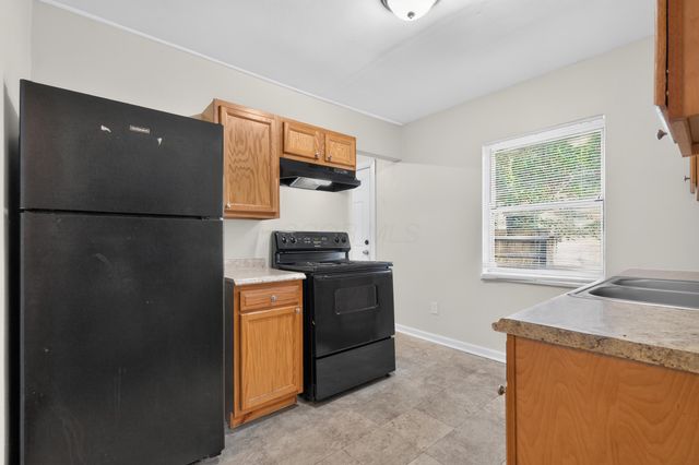 104 Florence Avenue, Columbus, OH 43228