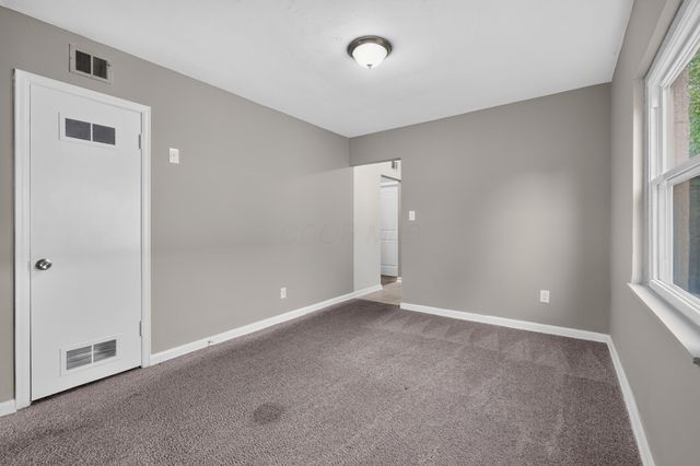 104 Florence Avenue, Columbus, OH 43228