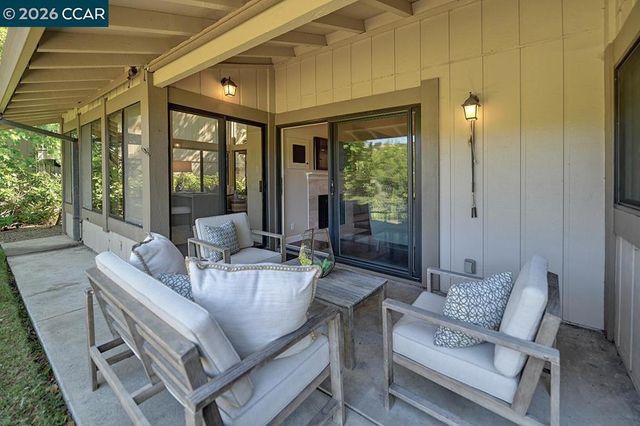 2055 Cactus Ct 6, Walnut Creek, CA 94595