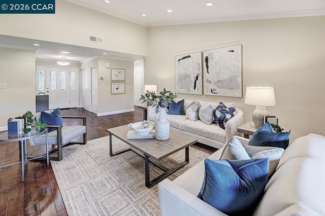 2055 Cactus Ct 6, Walnut Creek, CA 94595