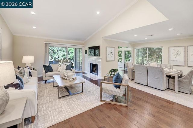 2055 Cactus Ct 6, Walnut Creek, CA 94595