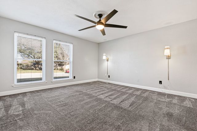 2010 Heatherbrook Drive, Grapevine, TX 76051