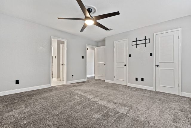 2010 Heatherbrook Drive, Grapevine, TX 76051