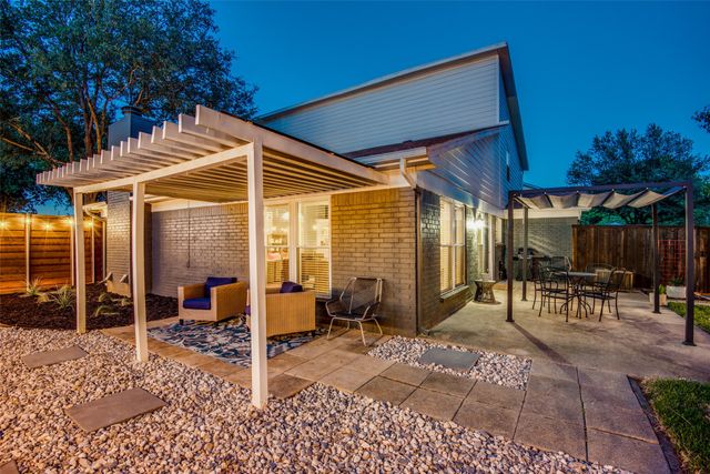 2010 Heatherbrook Drive, Grapevine, TX 76051