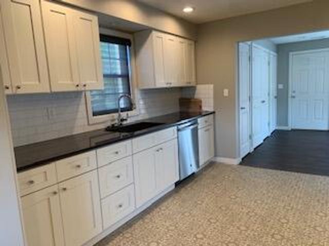 1032 West Windy Ridge Lane, Springfield, MO 65803