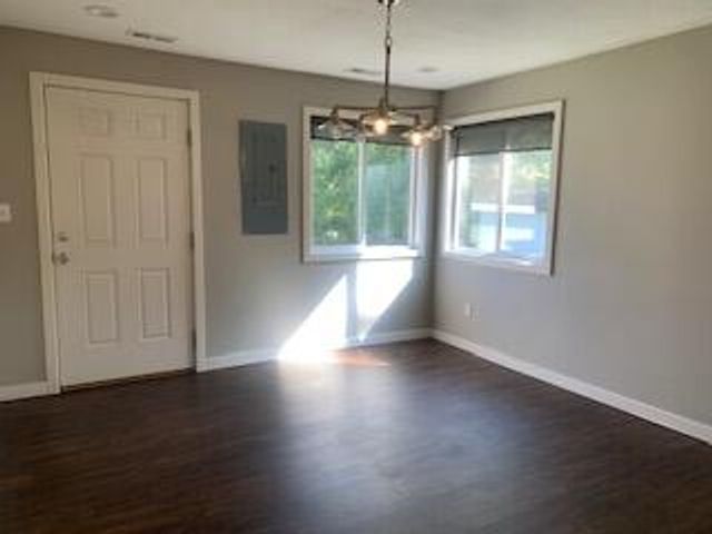 1032 West Windy Ridge Lane, Springfield, MO 65803