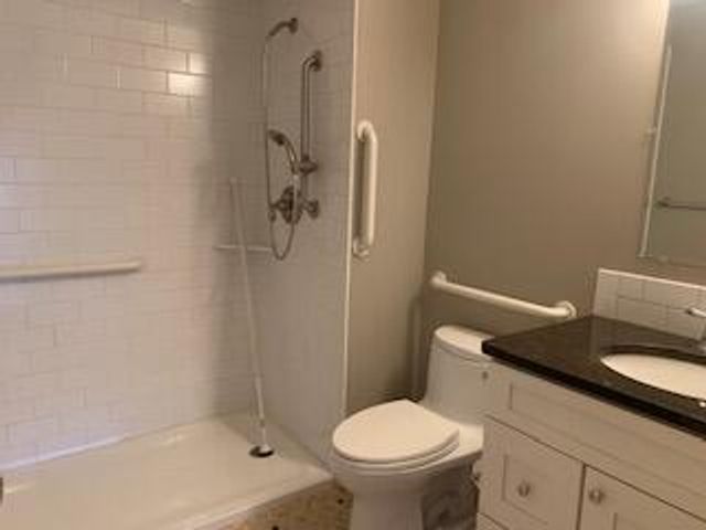 1032 West Windy Ridge Lane, Springfield, MO 65803
