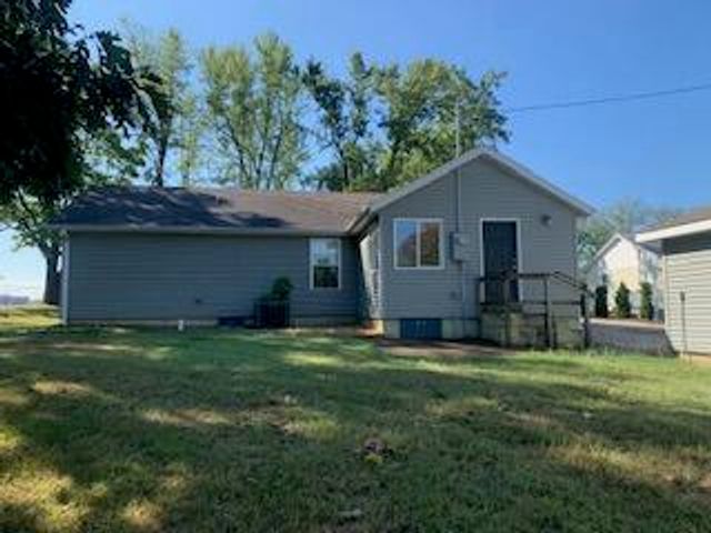 1032 West Windy Ridge Lane, Springfield, MO 65803