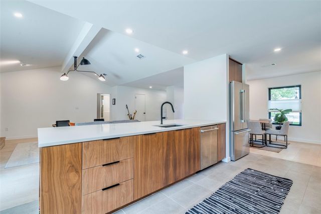 4212 Far West BLVD, Austin, TX 78731