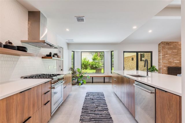 4212 Far West BLVD, Austin, TX 78731