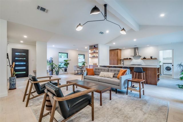 4212 Far West BLVD, Austin, TX 78731