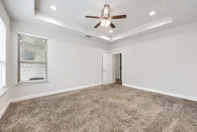 716 10th Street, Argyle, TX 76226