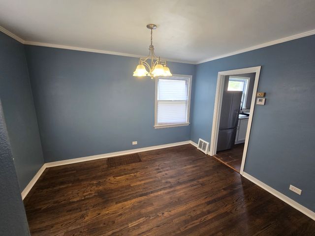 2106 S 22nd Avenue, Broadview, IL 60155