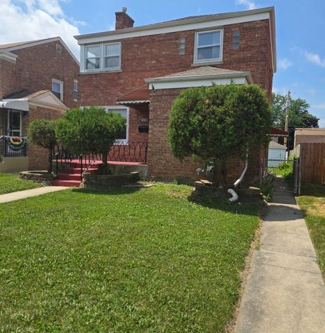 2106 S 22nd Avenue, Broadview, IL 60155