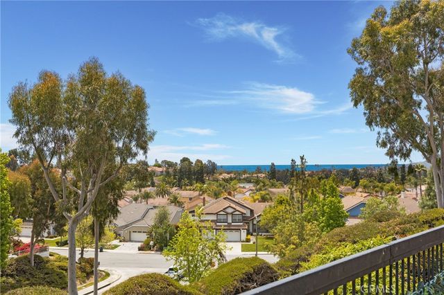 25242 Bentwood, Laguna Niguel, CA 92677