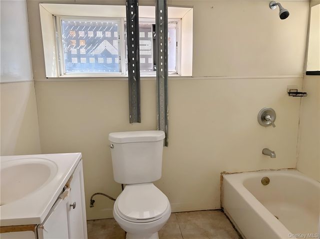 13624 220th Street, Springfield Gardens, NY 11413