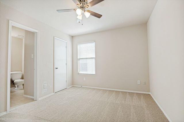 228 Great Plains Avenue, Dallas, TX 75241